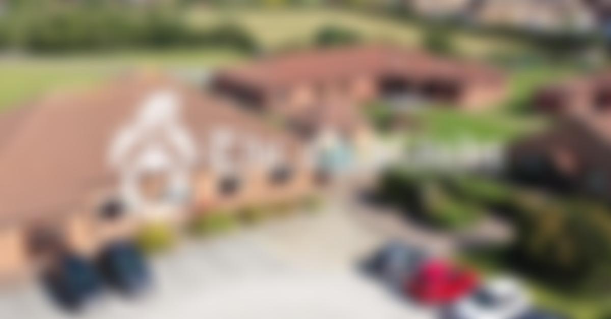 The Oaklands | Charici