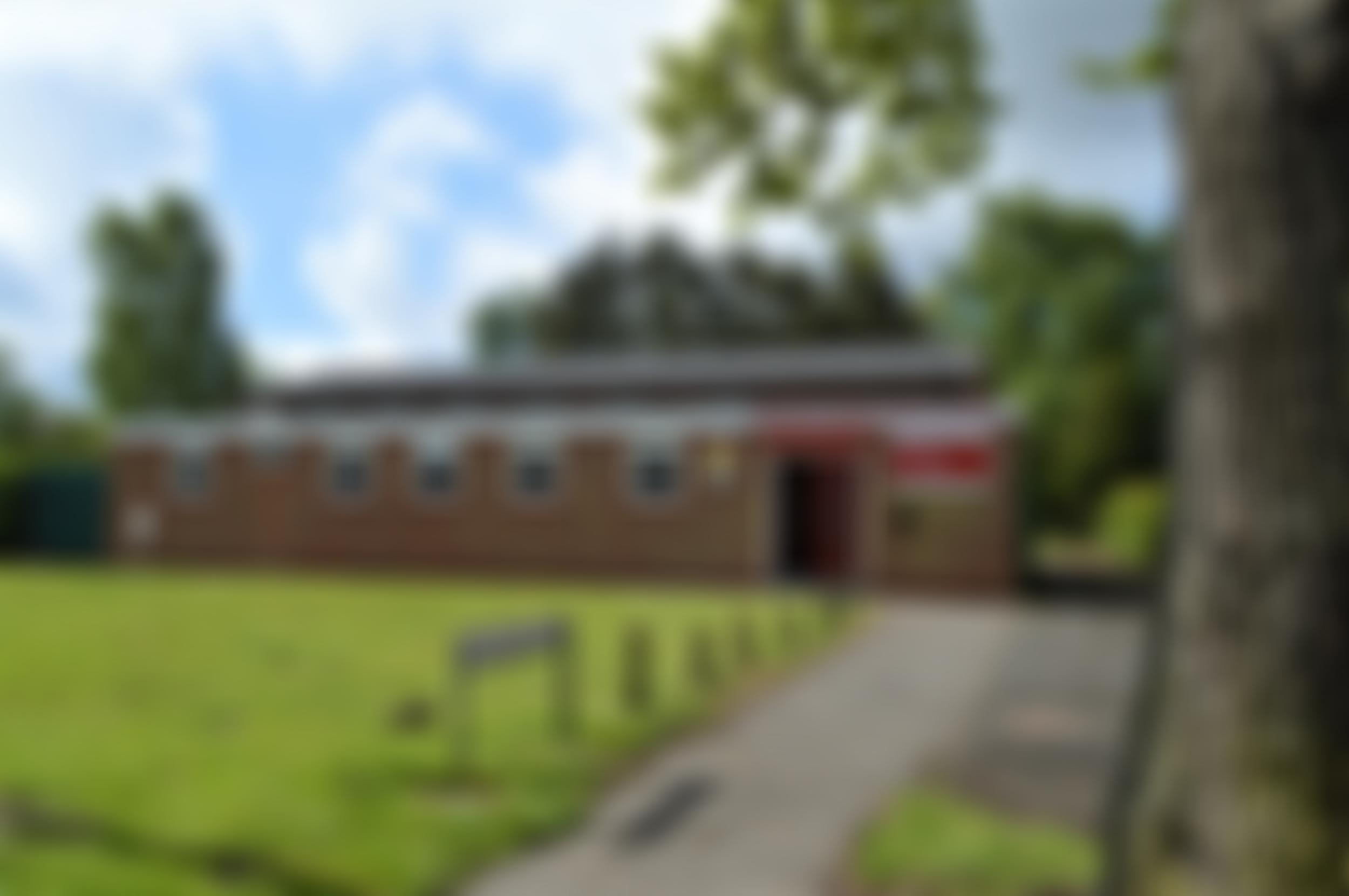 Lincoln Evangelical Church | Charici