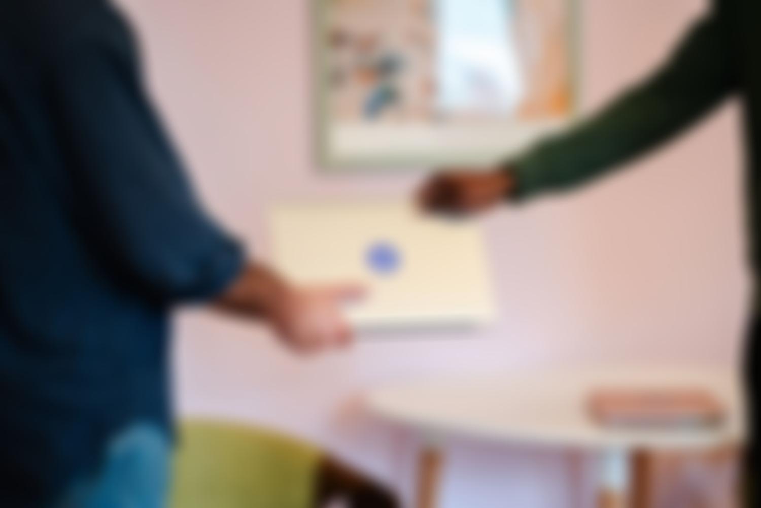 Screen Share UK Cio | Charici