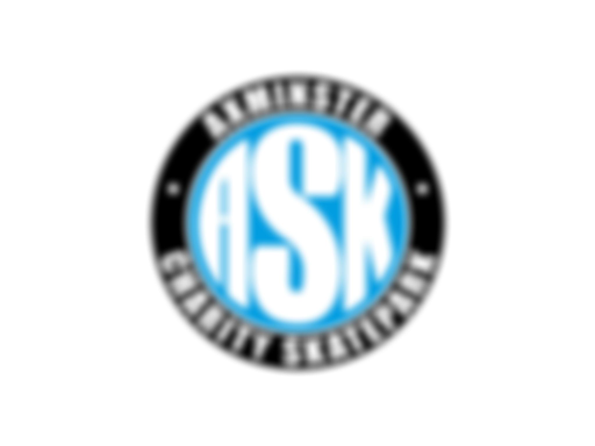 Axminster Skatepark | Charici