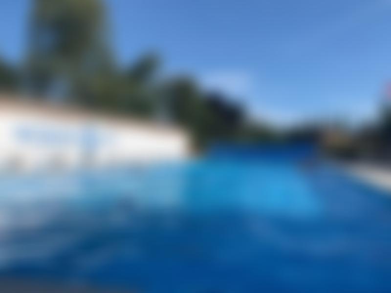 Woburn Lido | Charici